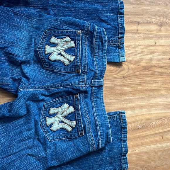 Ladies size 30 Touch New York Yankees jeans - Picture 3 of 5
